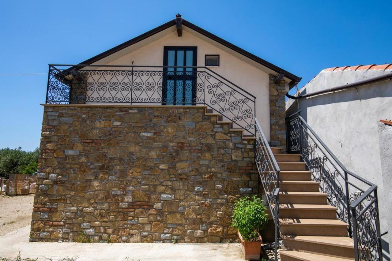 Madonna Della Scala Bed & Breakfast Castellabate Exterior foto