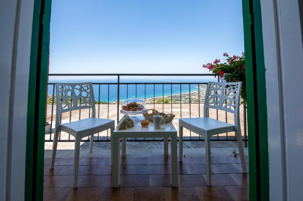 Madonna Della Scala Bed & Breakfast Castellabate Exterior foto