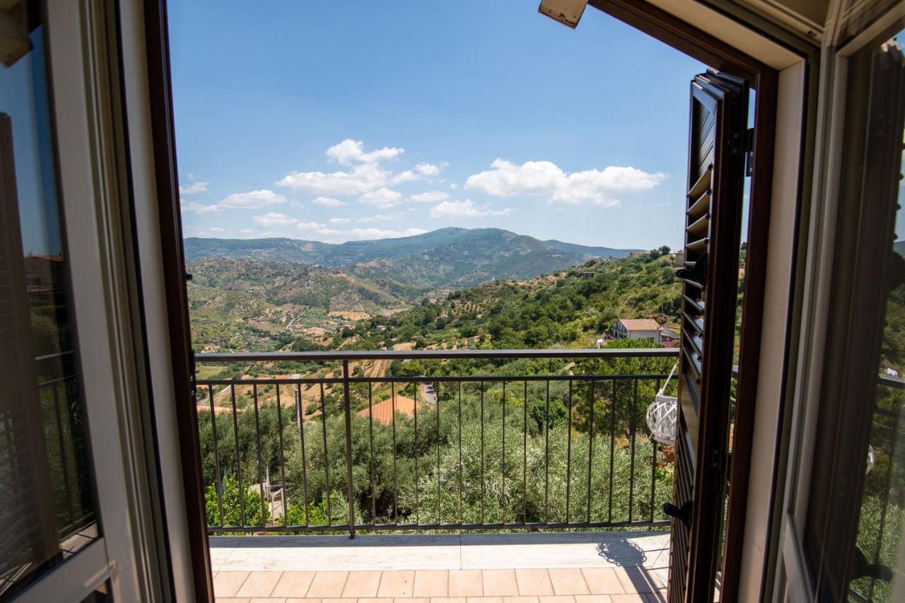 Madonna Della Scala Bed & Breakfast Castellabate Exterior foto