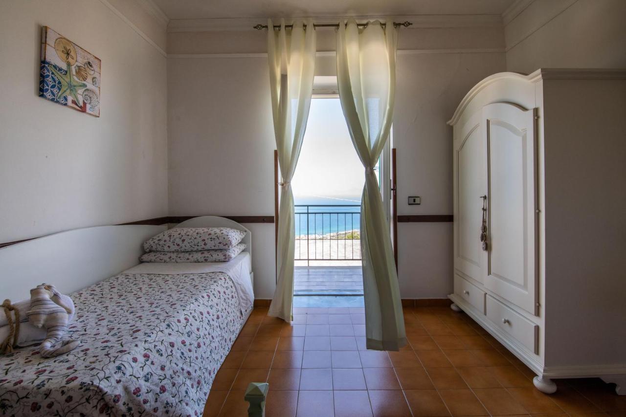Madonna Della Scala Bed & Breakfast Castellabate Exterior foto