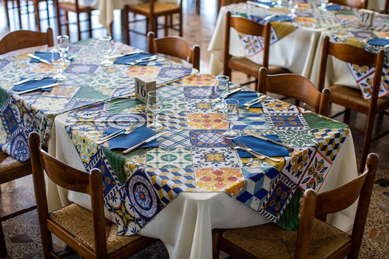 Madonna Della Scala Bed & Breakfast Castellabate Exterior foto