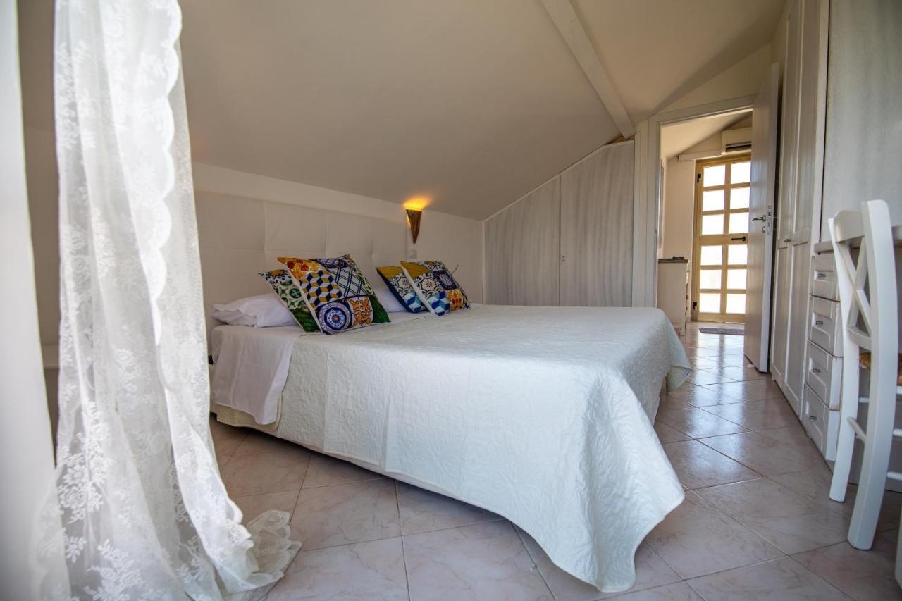 Madonna Della Scala Bed & Breakfast Castellabate Exterior foto