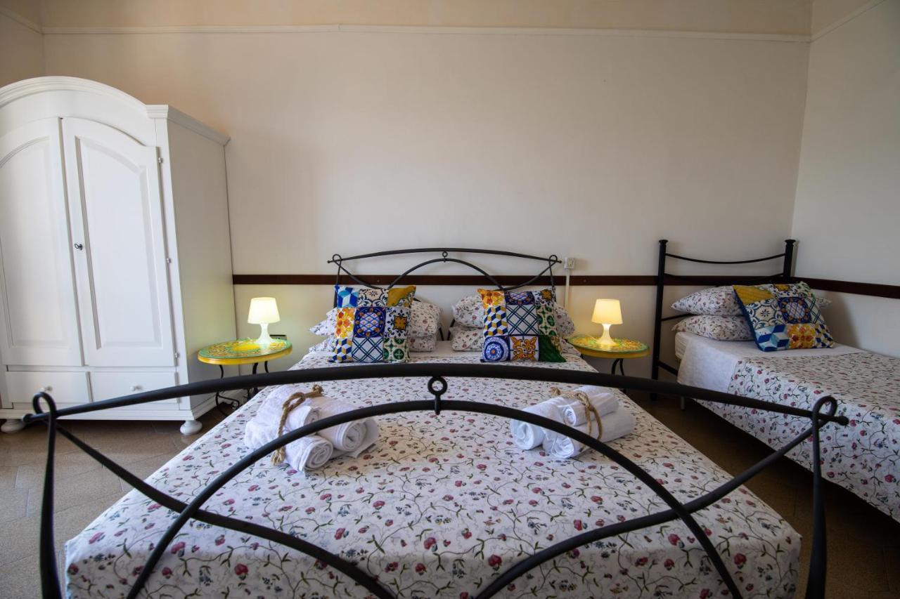 Madonna Della Scala Bed & Breakfast Castellabate Exterior foto