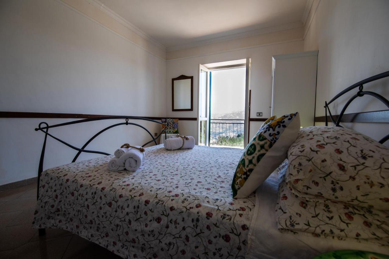 Madonna Della Scala Bed & Breakfast Castellabate Exterior foto