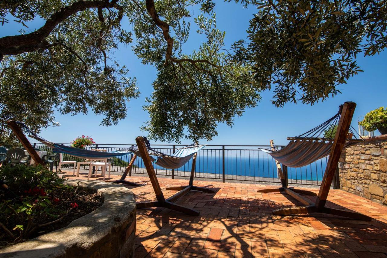 Madonna Della Scala Bed & Breakfast Castellabate Exterior foto